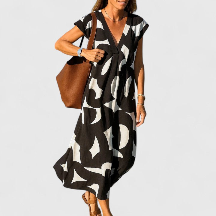 Helena™ | Koralia  Stylowa Sukienka z Dekoltem w Serek