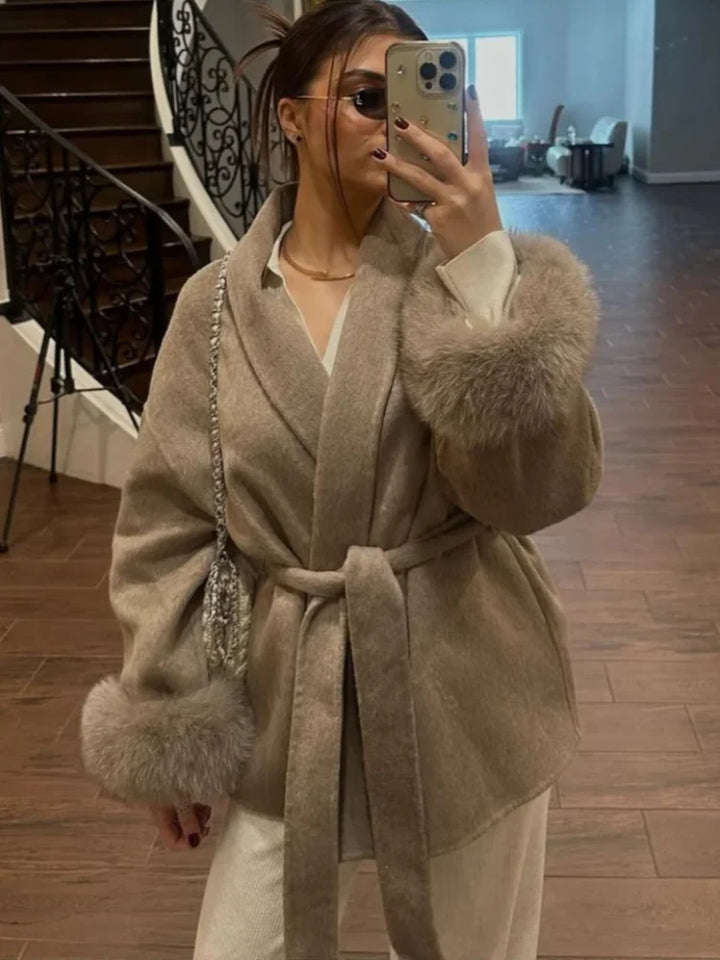 Helena™ | Villeneuve – Veste Ceinturée Douce